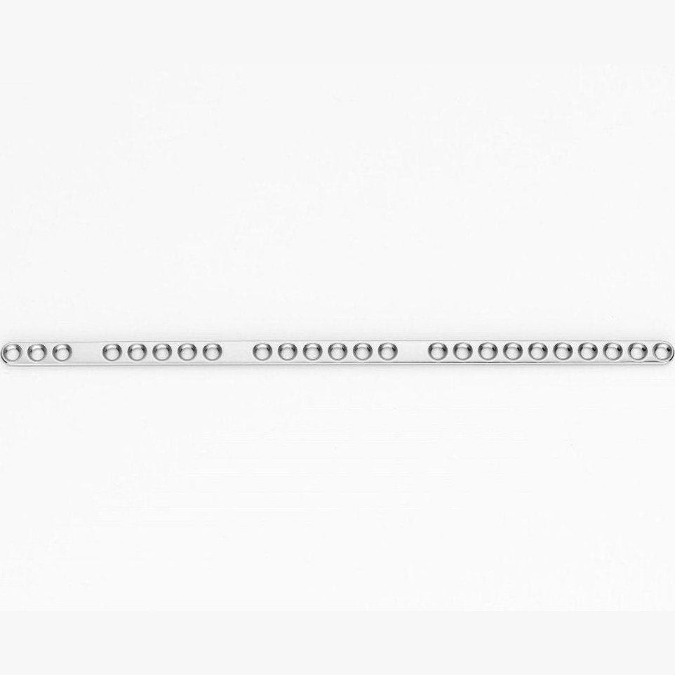Cuttable Plate 2.4 Screws 24 Holes 150 mm Long - Surgical SystemsCuttable Plate